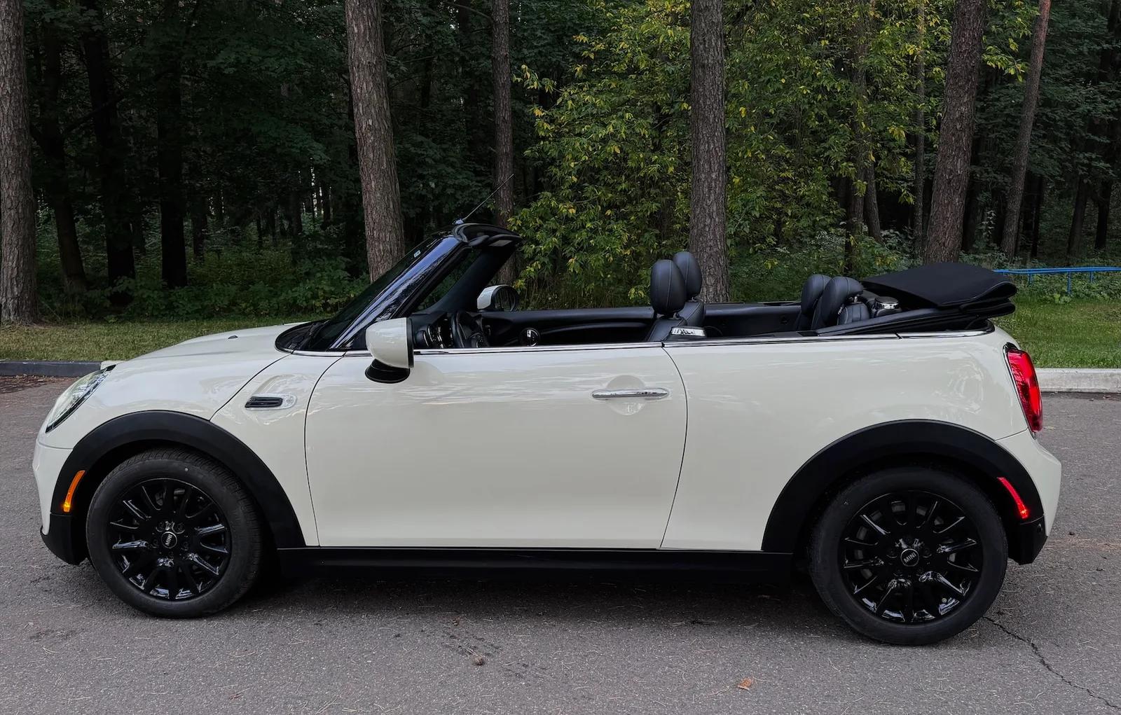 Mini Cooper Cabrio фото 4