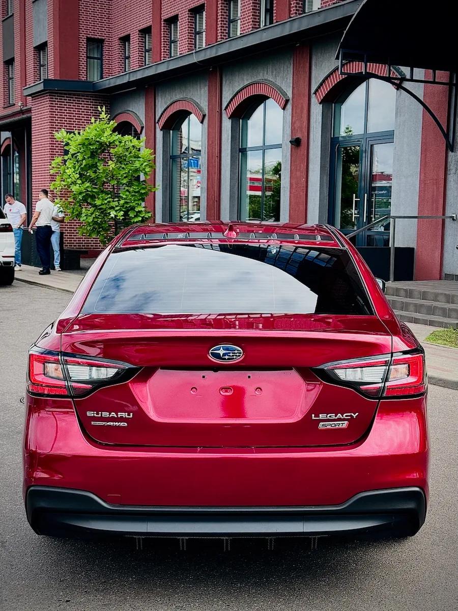 Subaru Legacy фото 2
